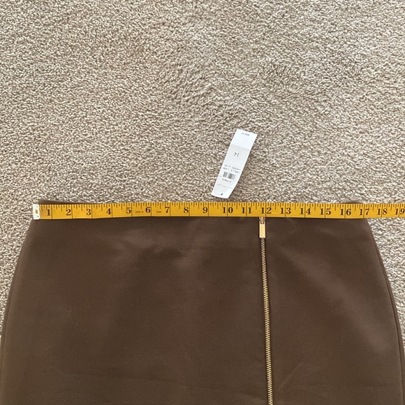 Ann Taylor Olive Skirt - Picture 11 of 13